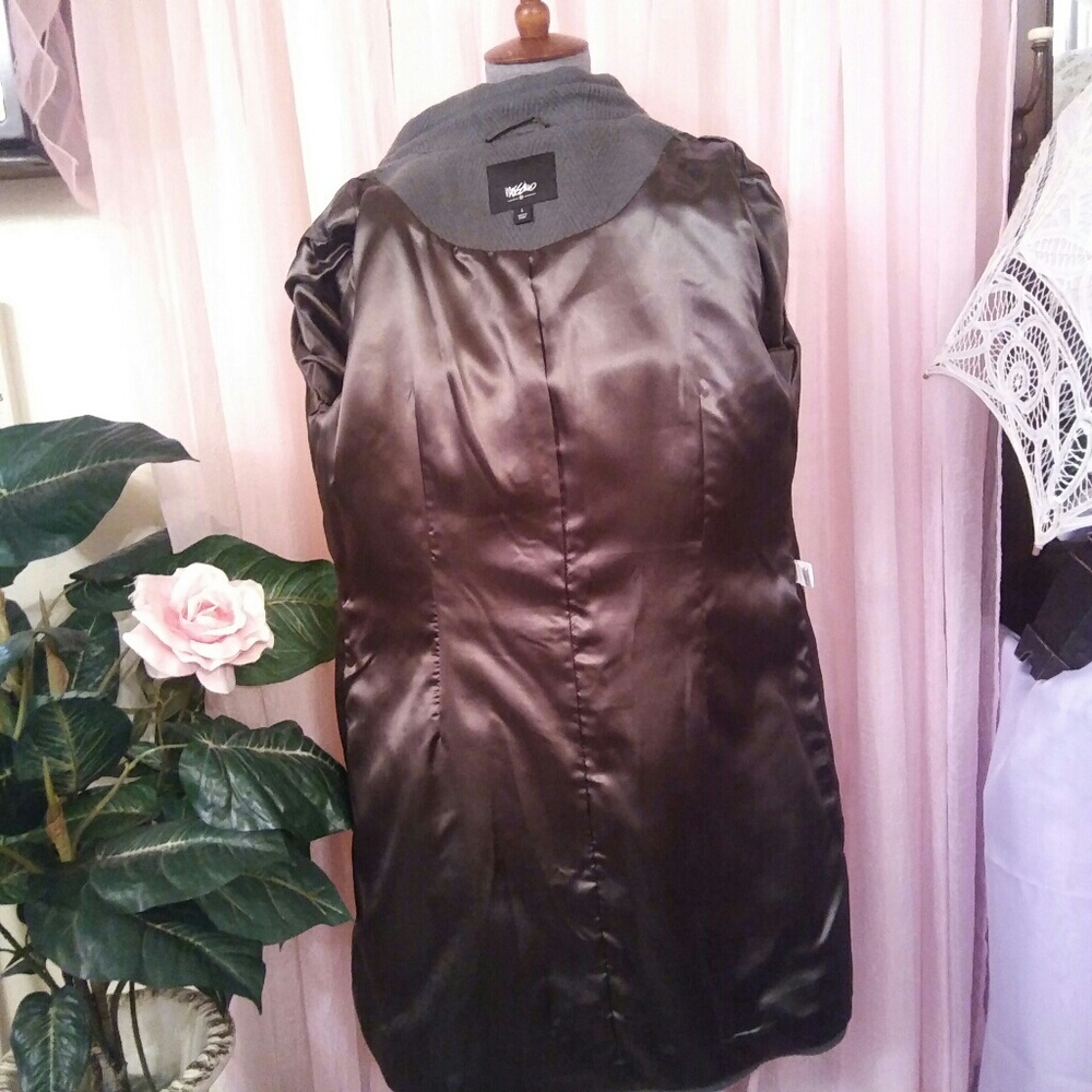 Wool Overcoat - Picture 6 of 8